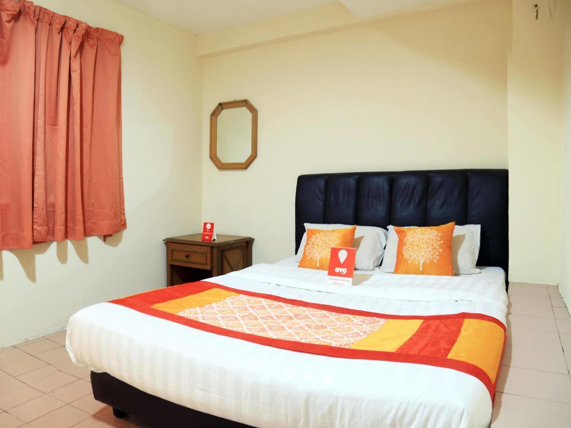 Hotel Surya Palace Kuala Lumpur Exterior photo