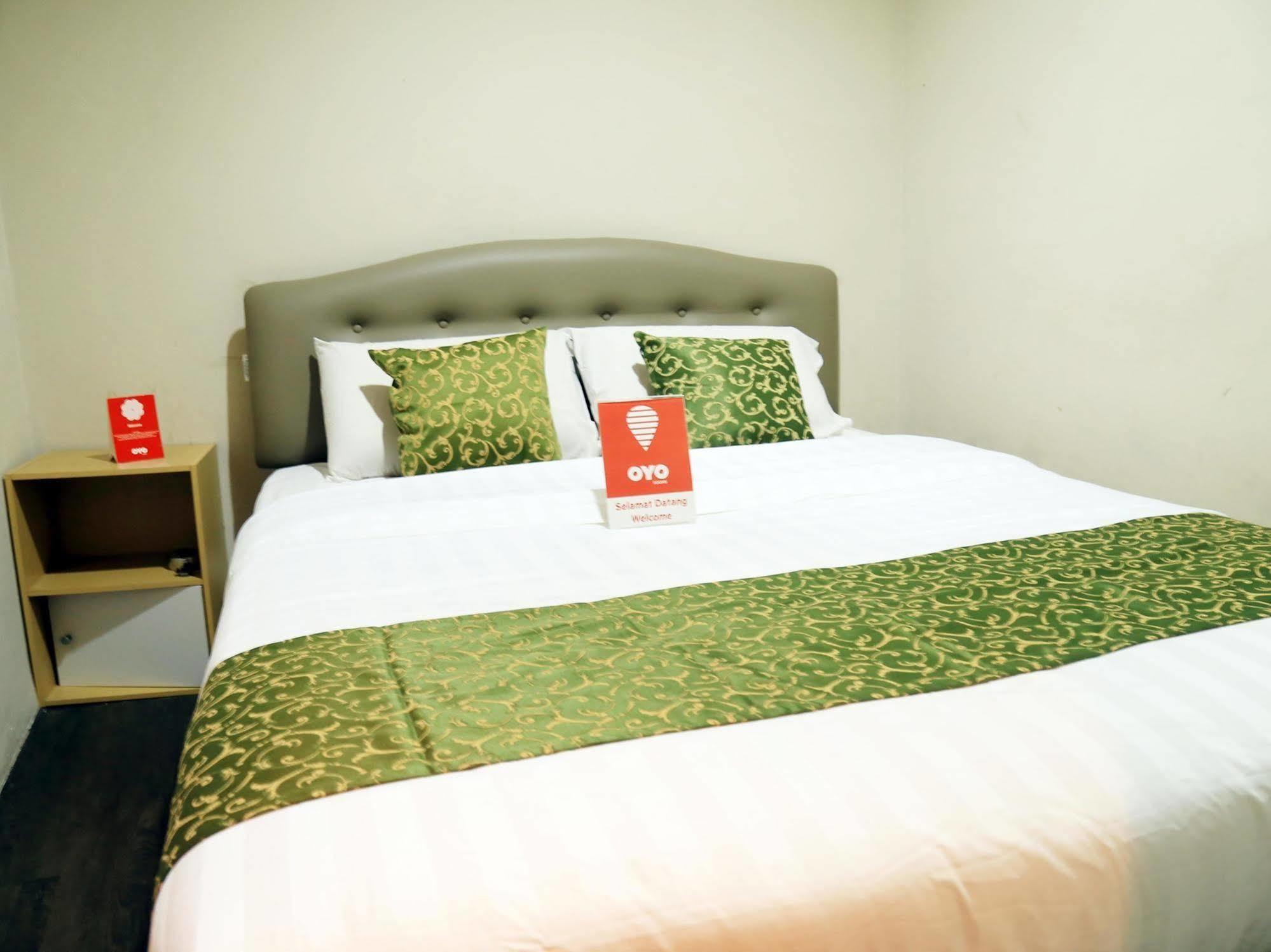 Hotel Surya Palace Kuala Lumpur Exterior photo