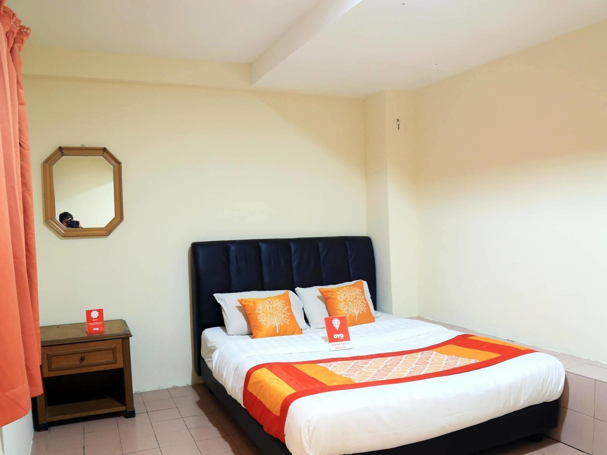 Hotel Surya Palace Kuala Lumpur Exterior photo